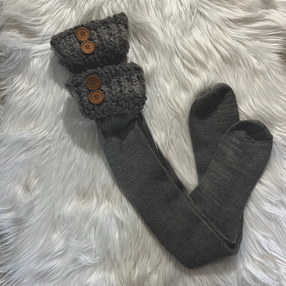 Gray sock liners for boots